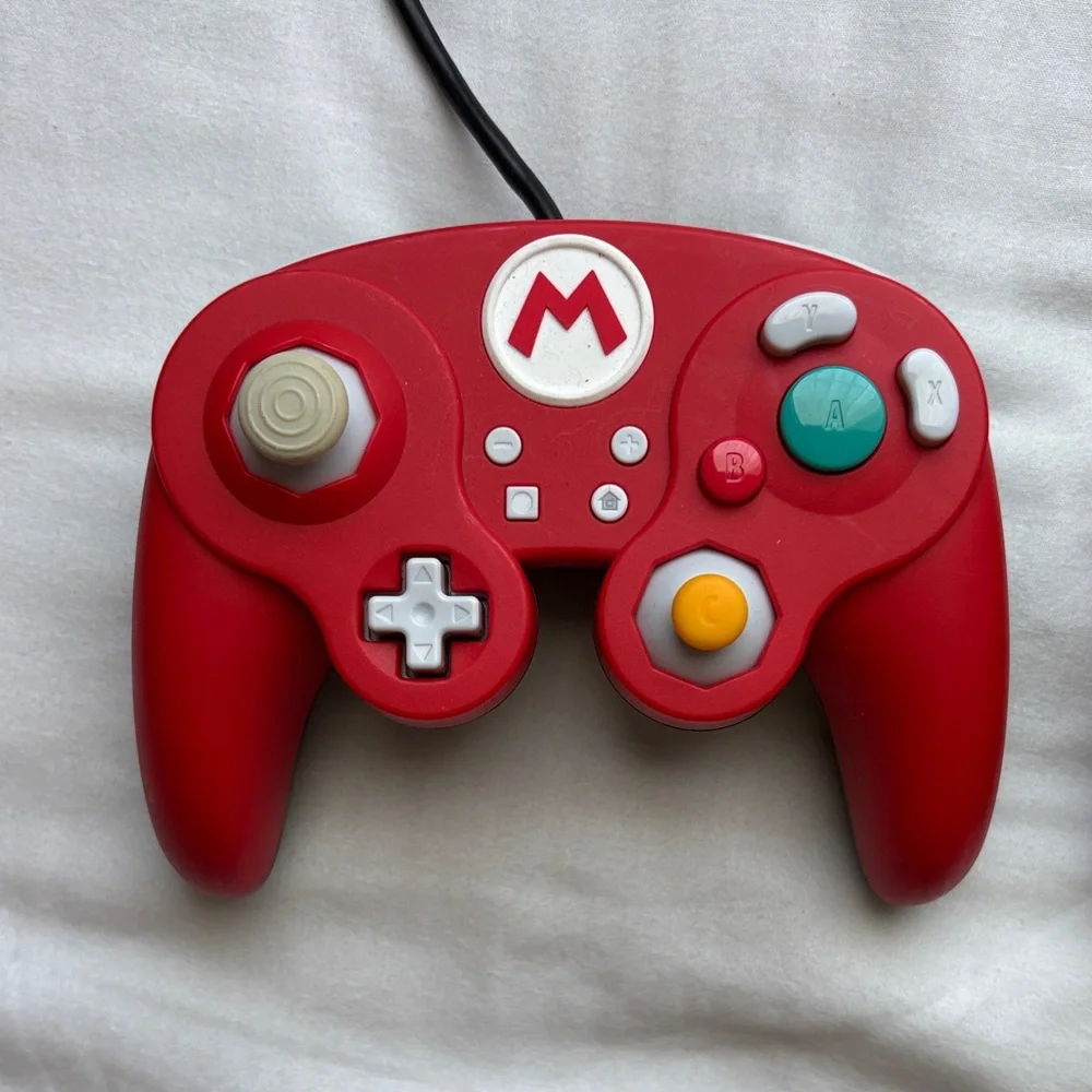 Nintendo Switch Wired Controllers - Mario Red, Luigi Green, Black